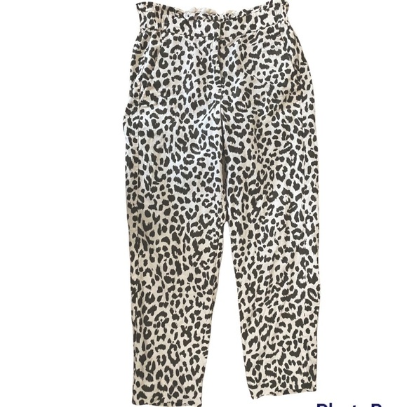 J. Crew Leopard Print Ruffle Waist Cropped Linen Pants - Picture 2 of 9